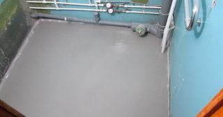 Наливной пол в туалете Добрянка, цена от 891 руб.